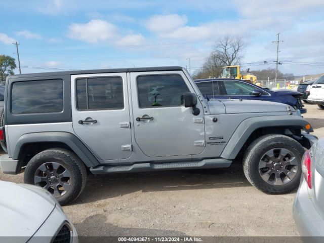 1C4BJWDG0GL214379 Jeep Wrangler Unlimited Sport