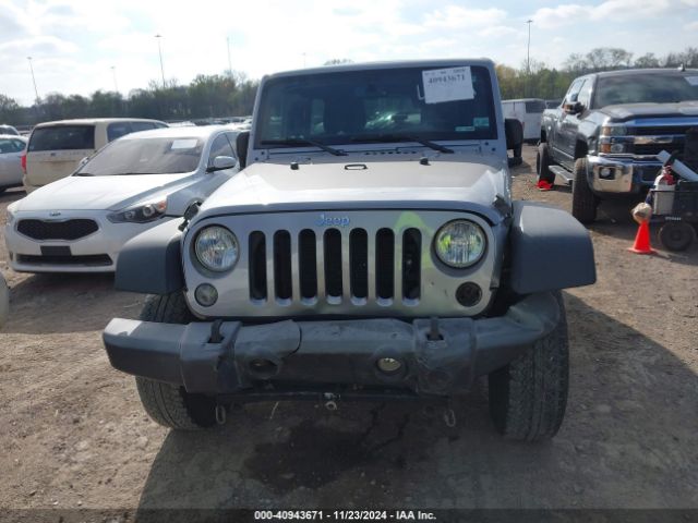 1C4BJWDG0GL214379 Jeep Wrangler Unlimited Sport