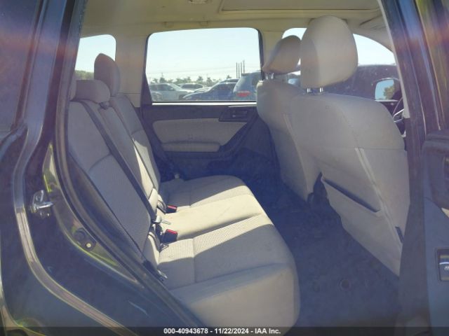 JF2SJAEC9JH411285 Subaru Forester 2.5i Premium