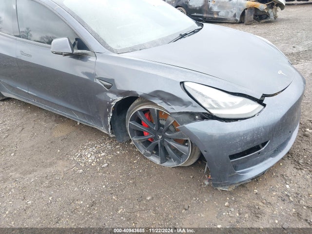 Tesla Model 3 Performance Dual Motor All-wheel Drive 2020 5YJ3E1EC2LF713463 Image 6