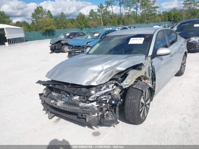 1N4BL4DVXMN312063 Nissan Altima Sv Fwd