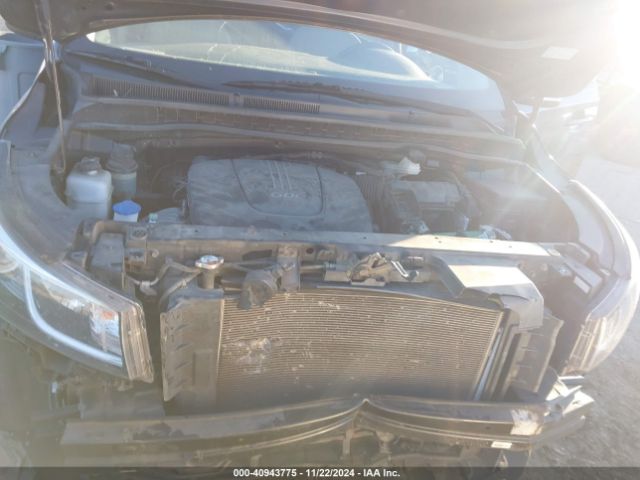 KNDMB5C15G6191824 KIA SEDONA LX
