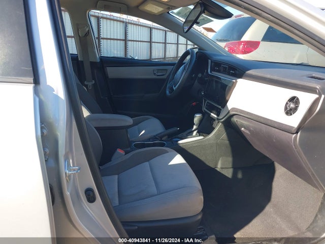 Toyota COROLLA LE 2018 5YFBURHE6JP740340 Image 5