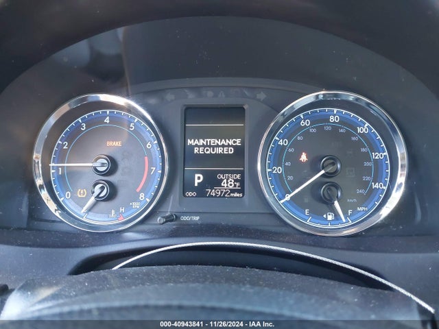 Toyota COROLLA LE 2018 5YFBURHE6JP740340 Image 7