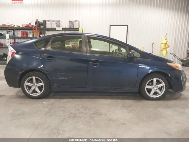 Toyota Prius Two 2015 JTDKN3DU9F1931494 Image 14