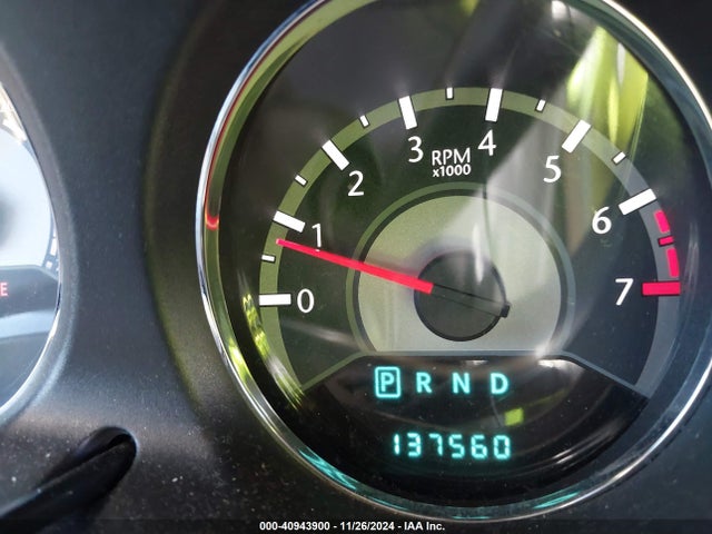 1C3CCBAG2EN101745 Chrysler 200 LX