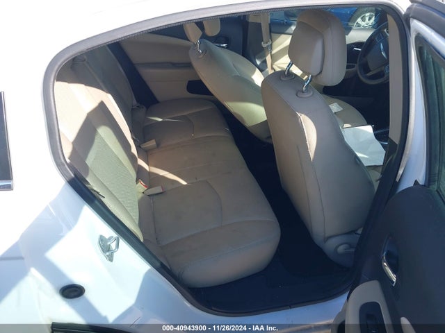 1C3CCBAG2EN101745 Chrysler 200 LX