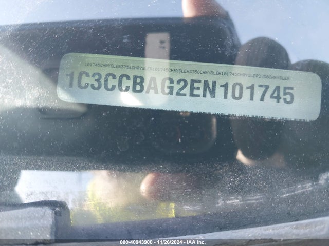 1C3CCBAG2EN101745 Chrysler 200 LX