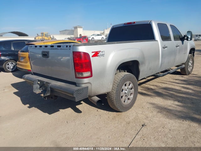 Продаж на аукціоні авто 2011 Gmc Sierra 3500hd Sle, vin: 1GT423C80BF117723, номер лоту: 40944015