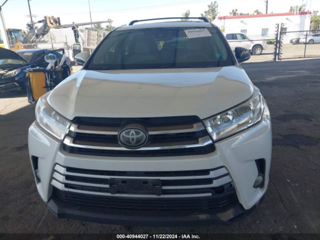 5TDZZRFH5HS218703 Toyota Highlander Le Plus