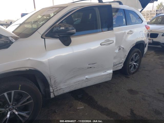 5TDZZRFH5HS218703 Toyota Highlander Le Plus
