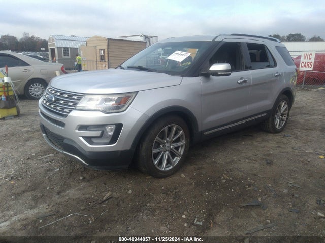 Ford Explorer 2016 1FM5K7F88GGA11508 Image 2