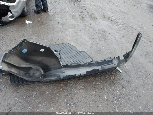 2T3RWRFV2RW223890 Toyota Rav4 Hybrid Xle