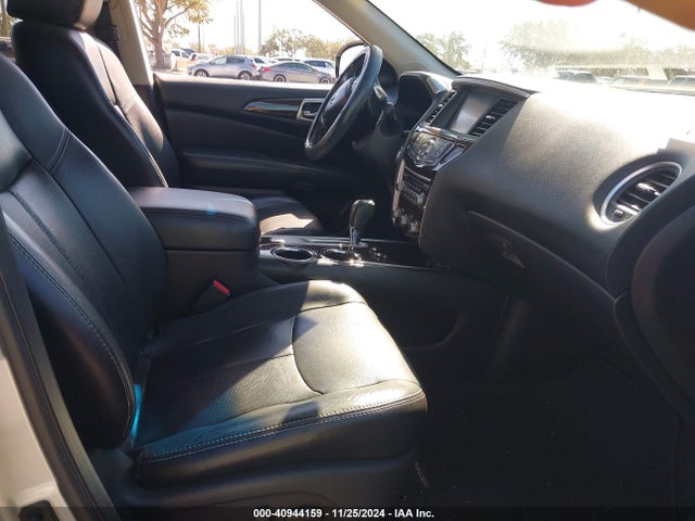 2014 Nissan Pathfinder Platinum მანქანა იყიდება აუქციონზე, vin: 5N1AR2MN0EC647110, აუქციონის ნომერი: 40944159