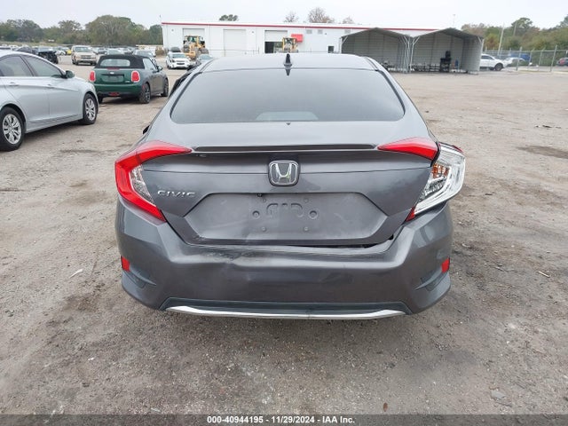 Honda CIVIC EX 2019 19XFC1F31KE006005 Image 16