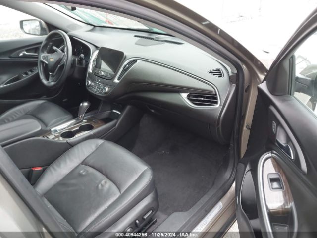1G1ZE5SXXLF009704 Chevrolet Malibu Fwd Premier
