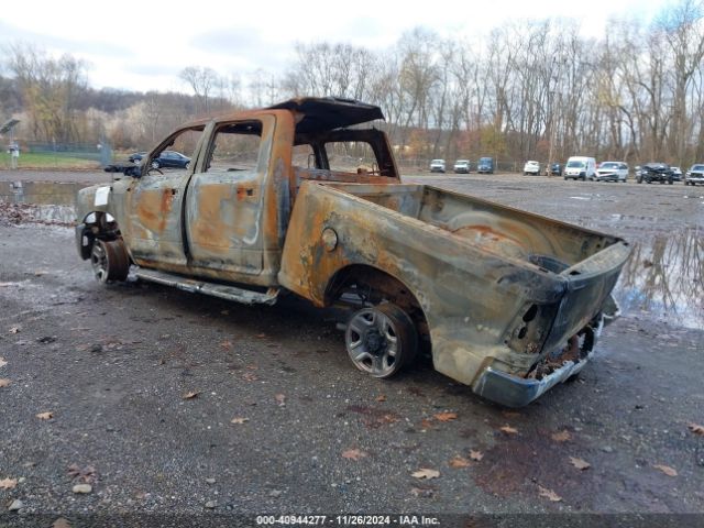3C6UR5CL1KG592881 RAM 2500 Tradesman  4x4 6'4 Box