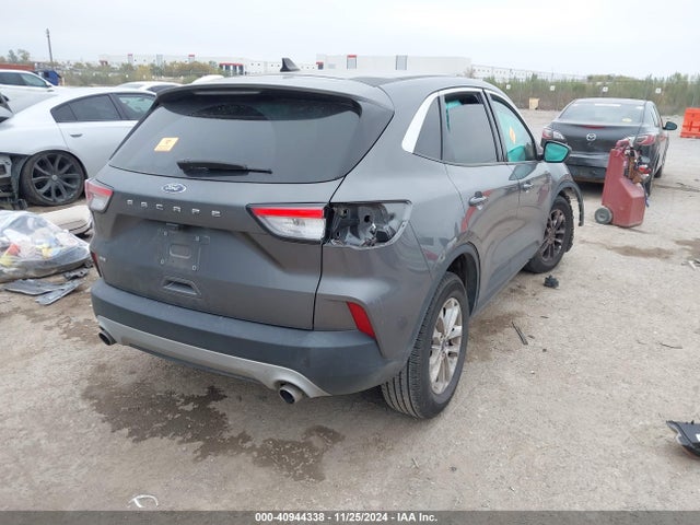1FMCU0G60NUA20885 Ford ESCAPE SE