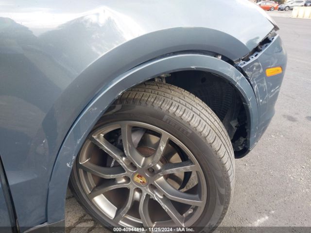 WP1AA2AY7KDA02792 Porsche Cayenne