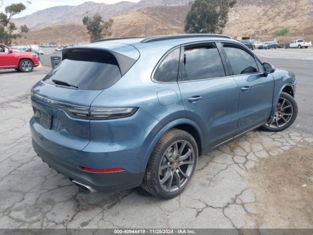 WP1AA2AY7KDA02792 Porsche Cayenne