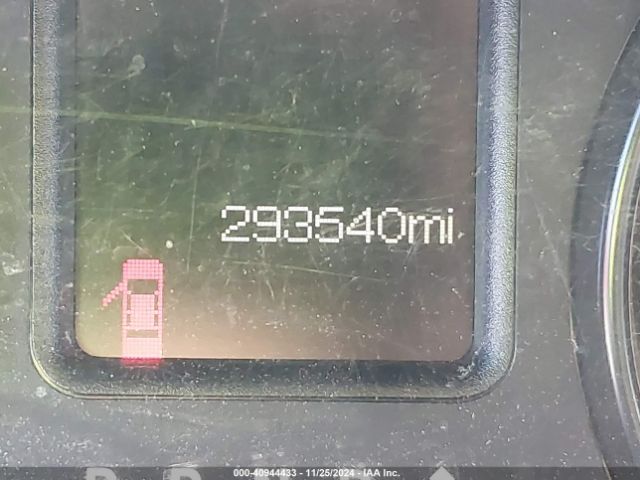 1C6RR6LM1FS622643 RAM 1500 Slt