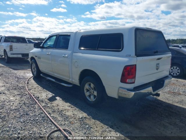 1C6RR6LM1FS622643 RAM 1500 Slt