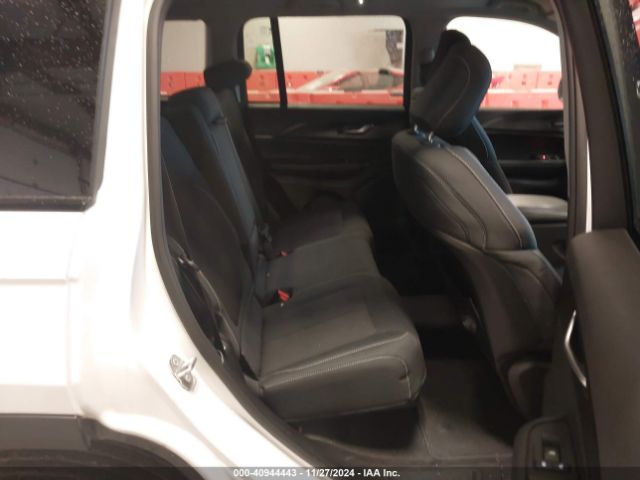 1C4RJHAG1PC530047 Jeep Grand Cherokee Laredo 4x4