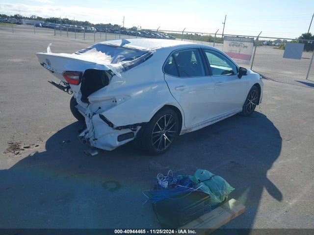 Toyota CAMRY SE 2022 4T1G11AK6NU054285 Image 4