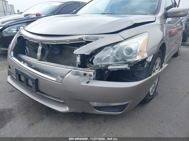 Nissan Altima 2.5 S 2014 1N4AL3AP5EN341502 Image 6
