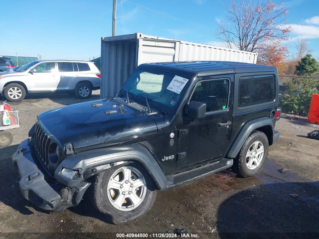 1C4GJXAG1JW173654 Jeep Wrangler Sport S 4x4