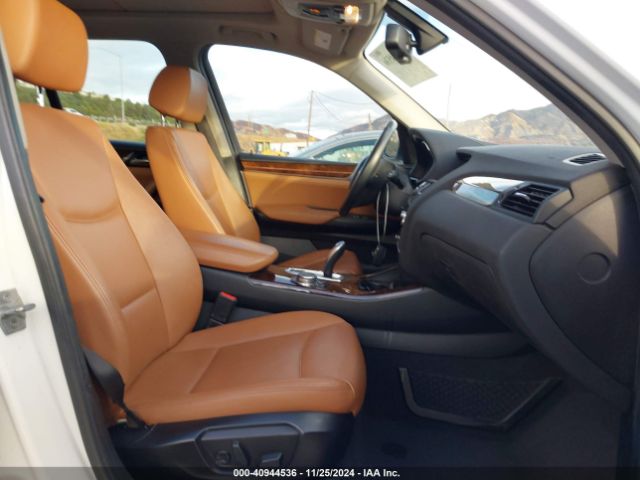 5UXWX9C58G0D70285 BMW X3 Xdrive28i