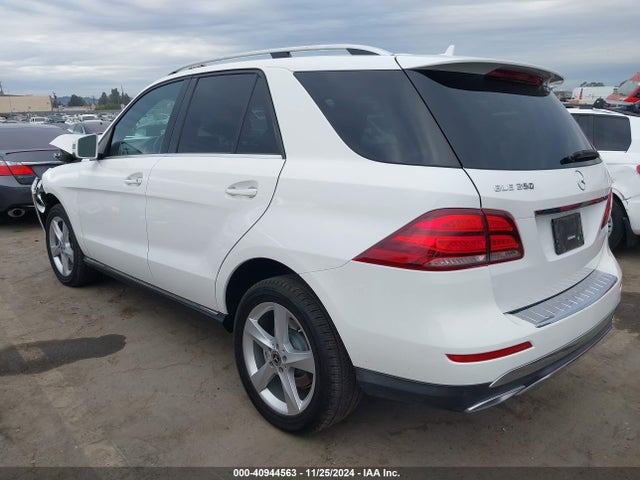 4JGDA5JB3JB180524 Mercedes-Benz GLE 350