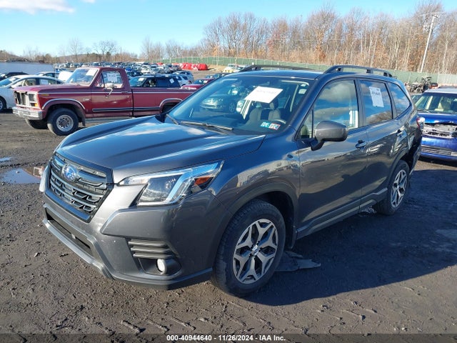 Subaru Forester Premium 2022 JF2SKAECXNH417907 Image 2