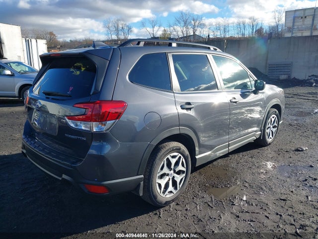 Subaru Forester Premium 2022 JF2SKAECXNH417907 Image 4