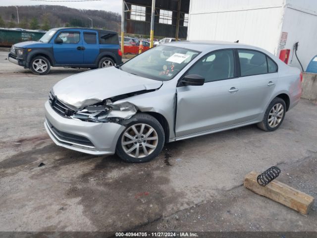 3VWD17AJ1FM321157 Volkswagen Jetta 1.8t Se