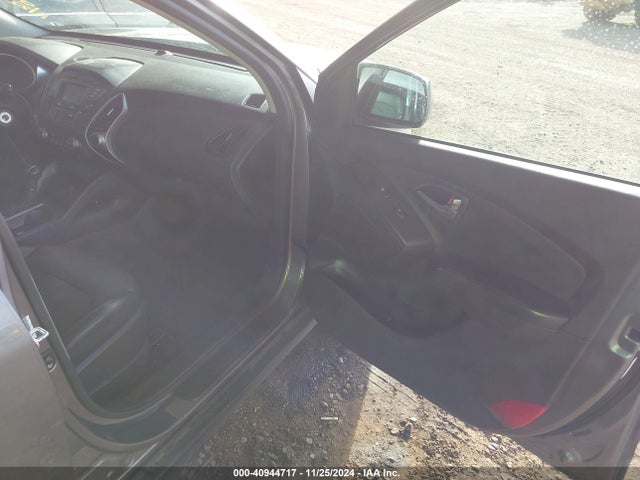 Hyundai TUCSON SE 2015 KM8JU3AG2FU043029 Image 5