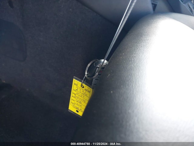 40944788 :رقم المزاد ، JN1EV7BP2MM701845 vin ، 2021 Infiniti Q50 Luxe مزاد بيع