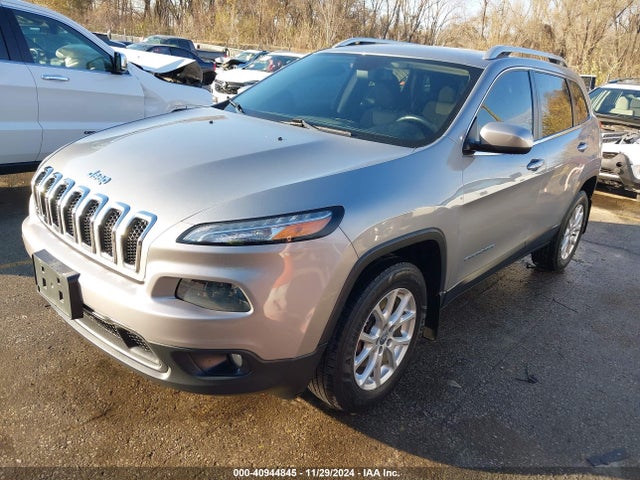 Jeep Cherokee Latitude 2014 1C4PJMCSXEW224994 Image 2