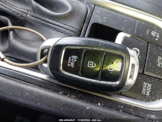 5NMS33AD2LH222398 Hyundai Santa Fe Sel