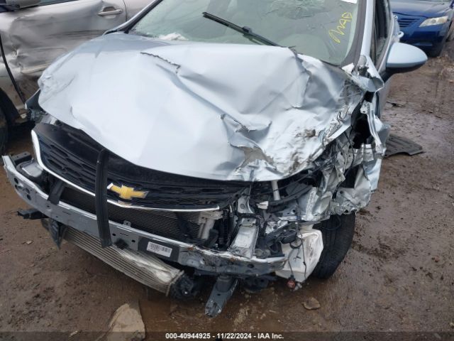 1G1BC5SMXJ7203430 Chevrolet Cruze Ls Auto