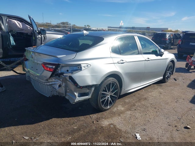 Toyota CAMRY SE 2024 4T1G11AK4RU203220 Image 4