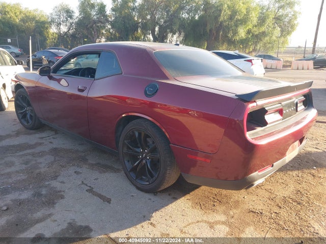 Dodge Challenger Sxt 2018 2C3CDZAG7JH204717 Image 3