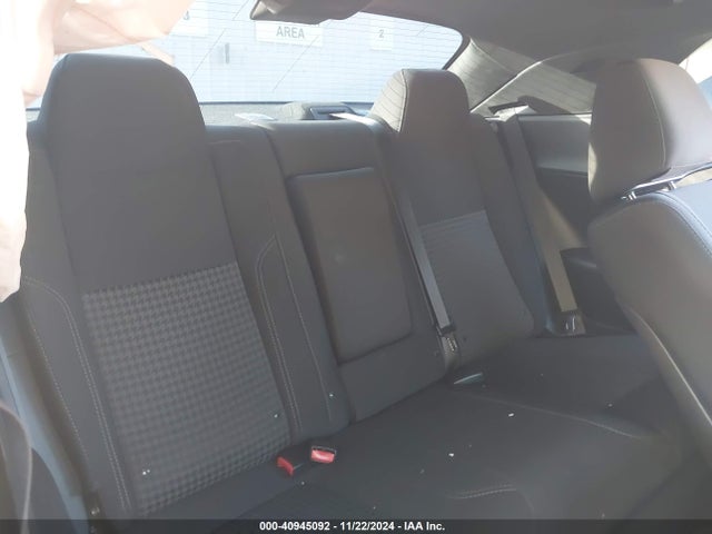 Dodge Challenger Sxt 2018 2C3CDZAG7JH204717 Image 8