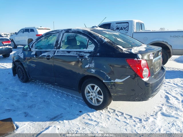 1G1JC5SH8F4194265 Chevrolet Sonic Lt Auto