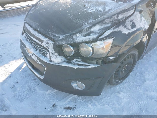 1G1JC5SH8F4194265 Chevrolet Sonic Lt Auto