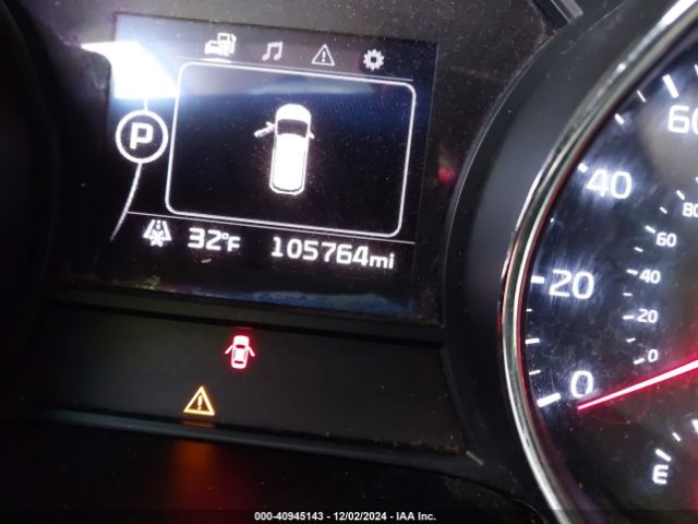 KNDMC5C13G6114558 KIA SEDONA EX