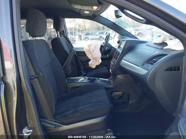 2C4RDGCG9GR211470 Dodge Grand Caravan Sxt