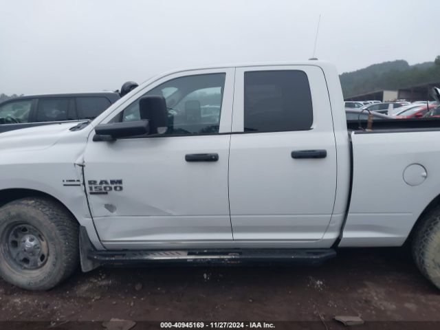 1C6RR7FT8KS677125 RAM 1500 Classic Tradesman  4x4 6'4 Box