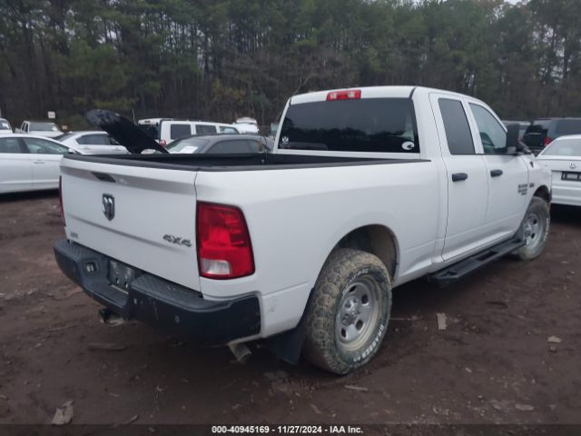 1C6RR7FT8KS677125 RAM 1500 Classic Tradesman  4x4 6'4 Box