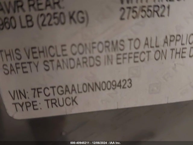 Rivian R1t Launch Edition 2022 7FCTGAAL0NN009423 Image 9